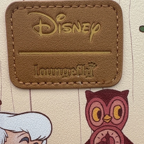 Pinocchio loungefly backpack, RARE - Picture 2 of 6